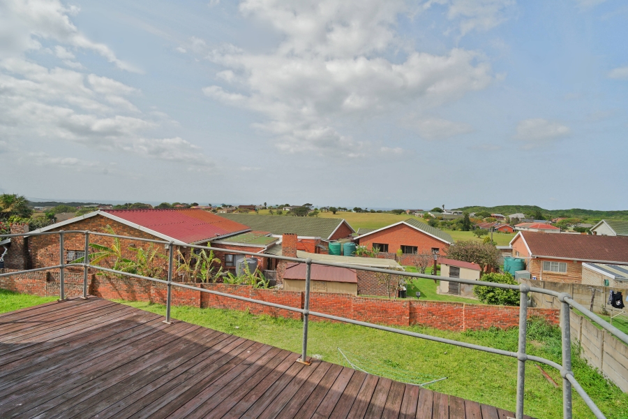 4 Bedroom Property for Sale in Kaysers Beach Eastern Cape